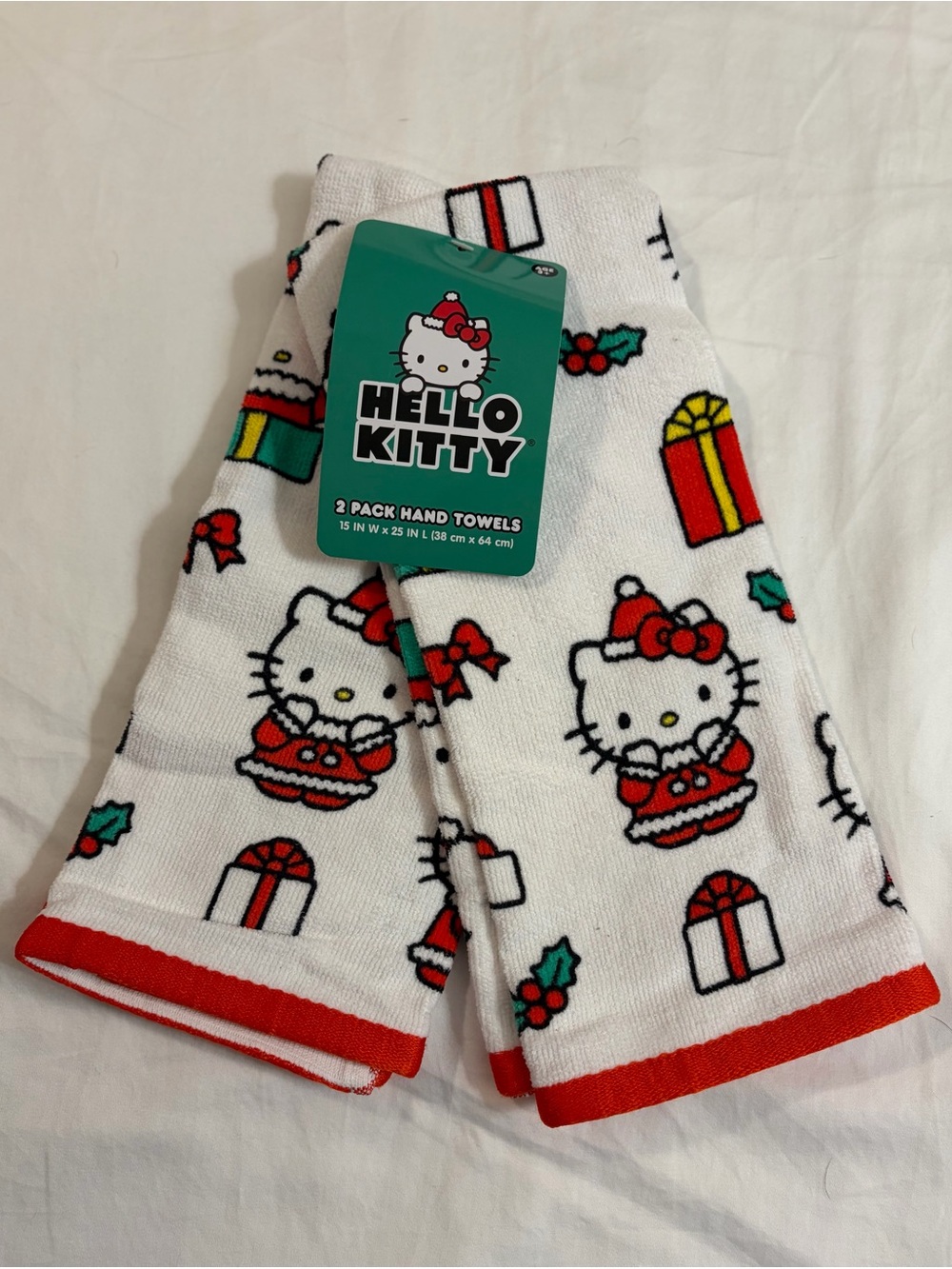 Hello Kitty Christmas Hand Towels 2-Pack New 15” x 25”